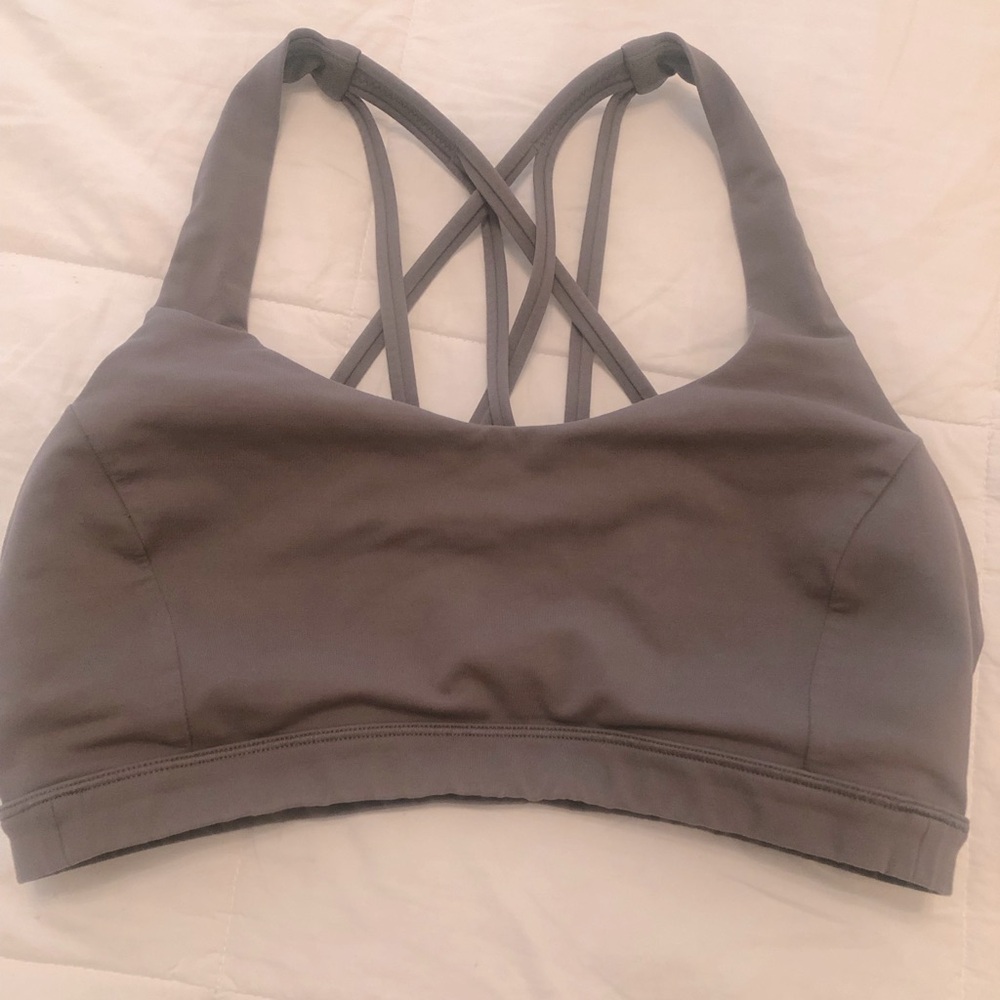Lululemon Green sports bra Small with Pads